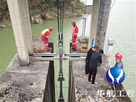 上海潜水员水下作业