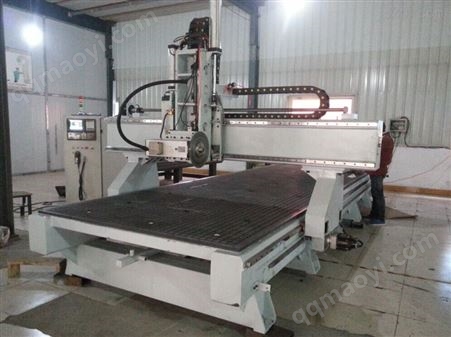 FSDM-4500青岛福顺德五轴数控加工中心，型材加工中心