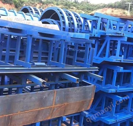 箱梁钢模板 桥梁建设工程 耐腐蚀建设模具 结实耐用现货优质